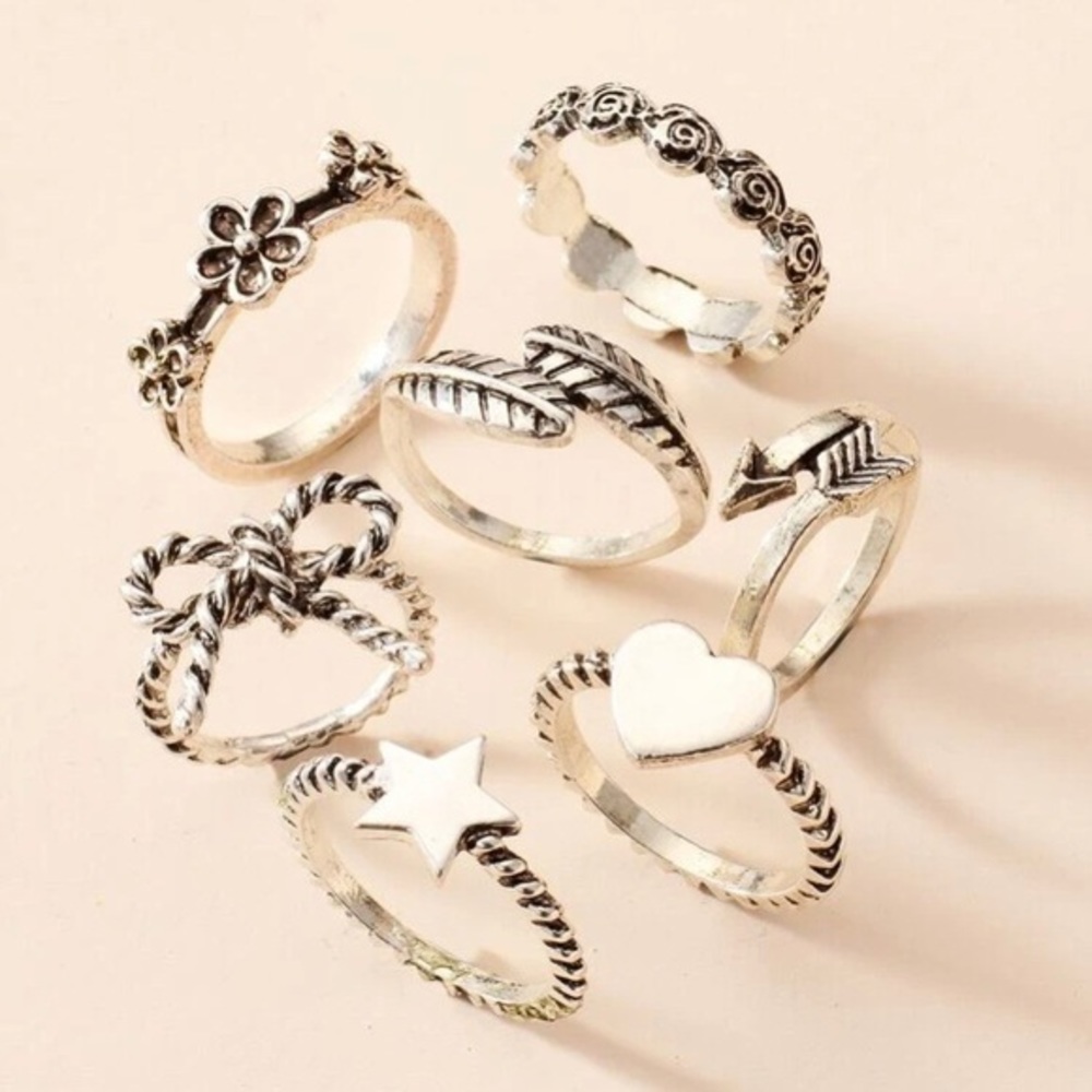 7 Silver Rings Set - Picture 2 of 4